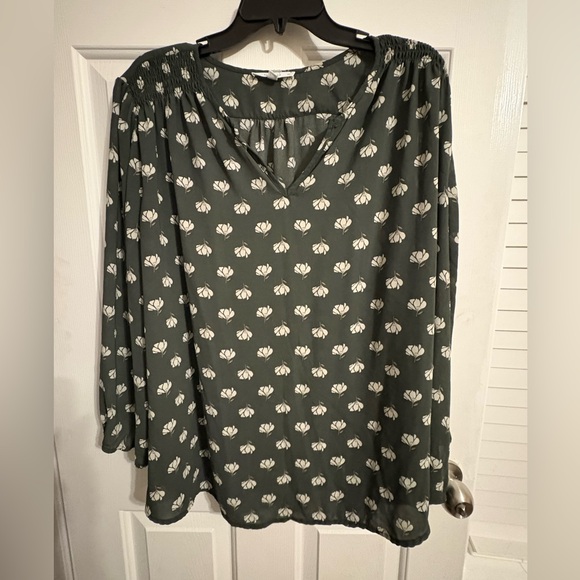 fun 2 fun Tops - Fun 2 Fun Dark Green‎ Floral Blouse, Size 3x